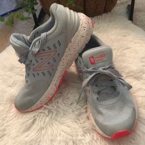 New balance girls tennis shoes